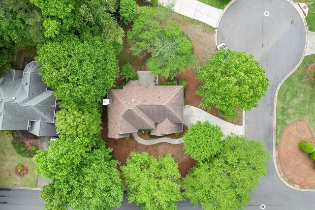 1990 Blackhawk Trail, Lawrenceville, GA 30043