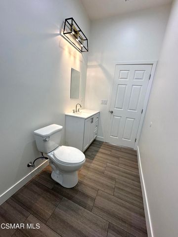 8515 Vanalden Avenue, Northridge, CA 91324