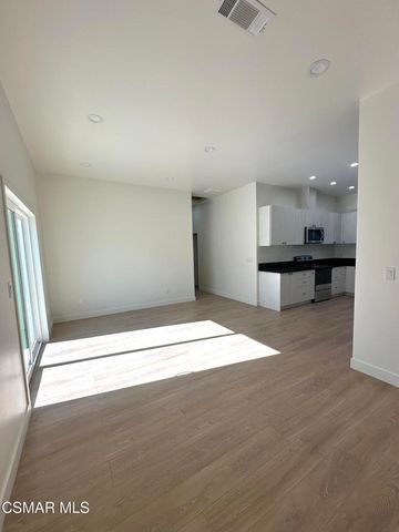 8515 Vanalden Avenue, Northridge, CA 91324