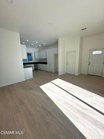 8515 Vanalden Avenue, Northridge, CA 91324
