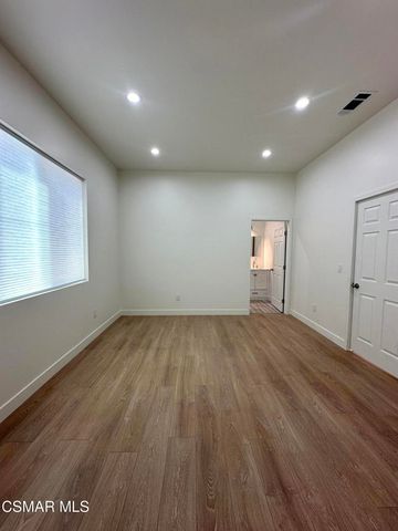 8515 Vanalden Avenue, Northridge, CA 91324