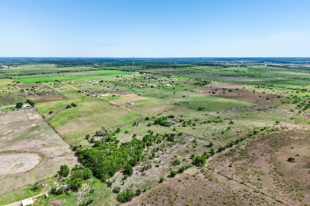 14204 Graef RD, Creedmoor, TX 78610
