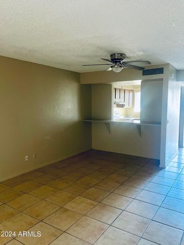 2846 E Kathleen Road Apt 103, Phoenix, AZ 85032