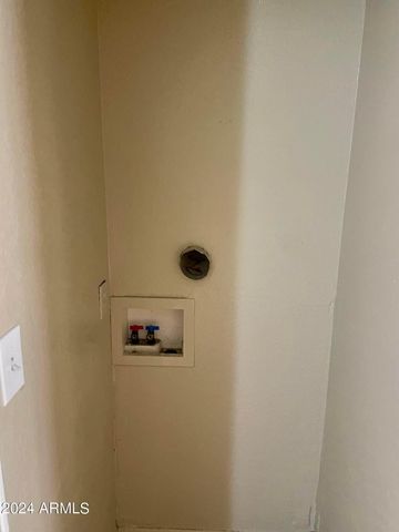 2846 E Kathleen Road Apt 103, Phoenix, AZ 85032