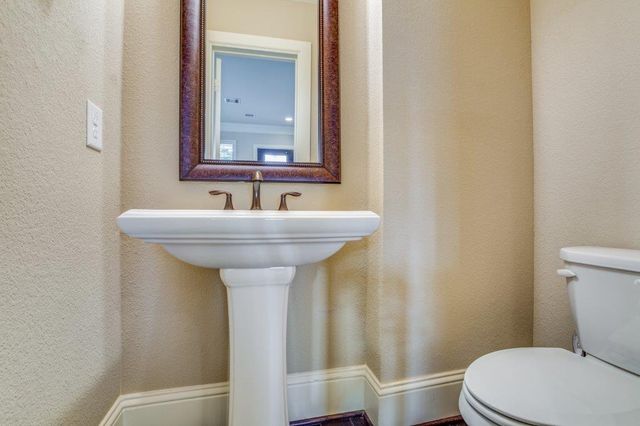 46 Rafters Row, The Woodlands, TX 77380