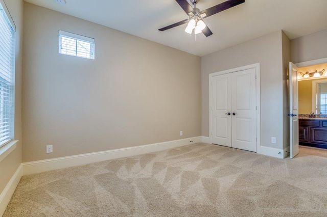 46 Rafters Row, The Woodlands, TX 77380