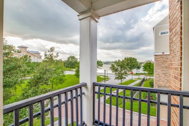 46 Rafters Row, The Woodlands, TX 77380