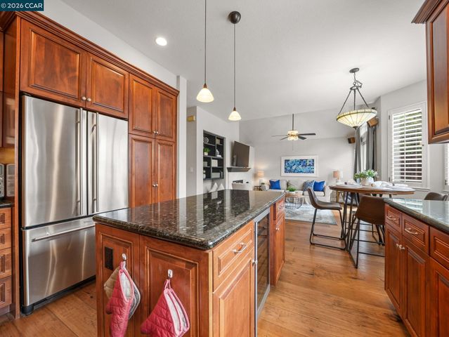 49 Tule Ct, Clayton, CA 94517