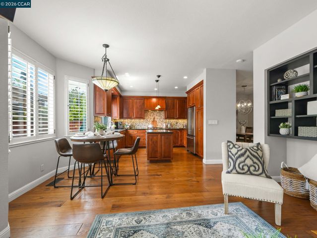 49 Tule Ct, Clayton, CA 94517