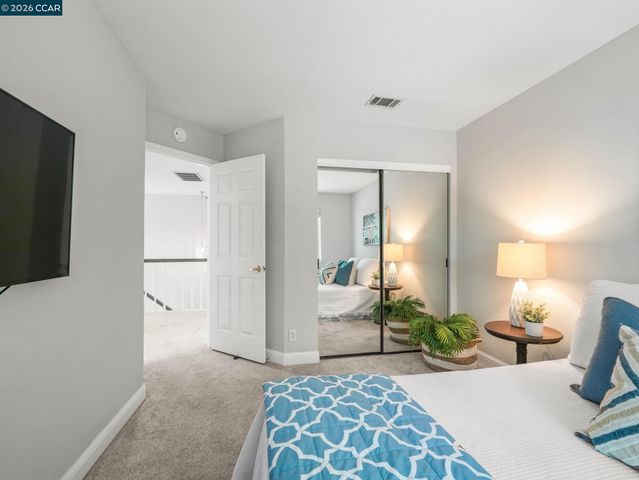 49 Tule Ct, Clayton, CA 94517