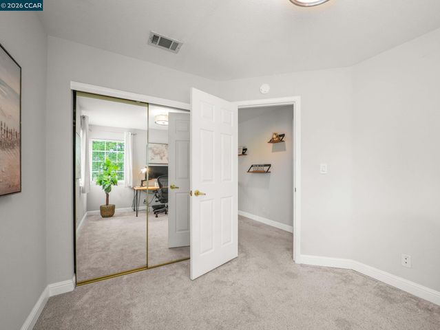 49 Tule Ct, Clayton, CA 94517