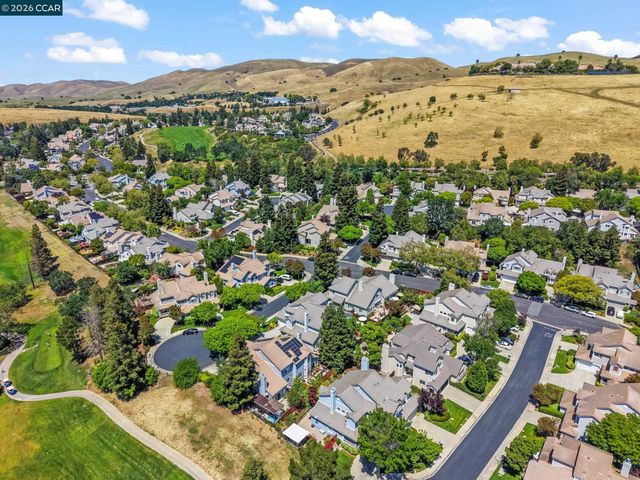 49 Tule Ct, Clayton, CA 94517