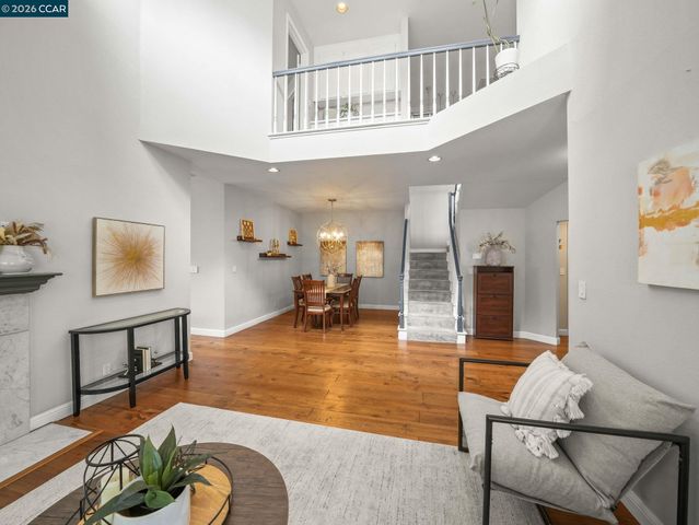 49 Tule Ct, Clayton, CA 94517