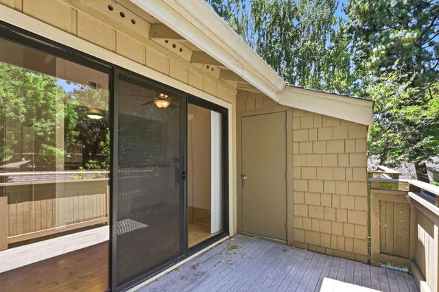 5689 Makati Circle H, San Jose, CA 95123