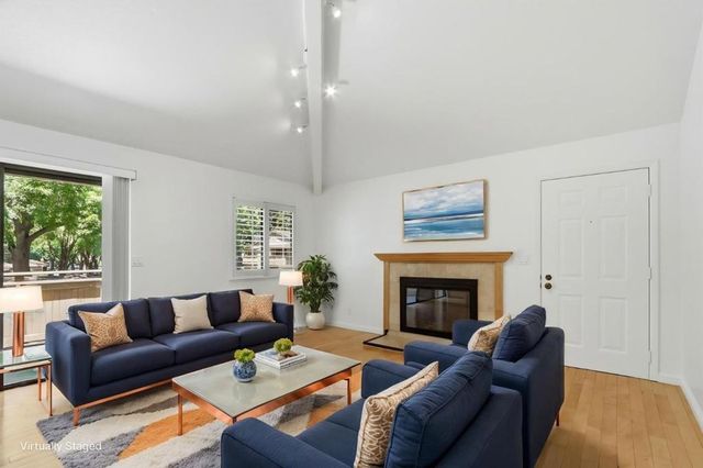 5689 Makati Circle H, San Jose, CA 95123
