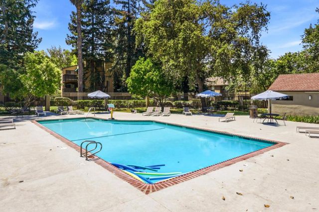 5689 Makati Circle H, San Jose, CA 95123