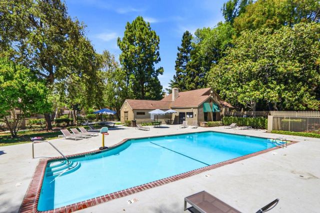 5689 Makati Circle H, San Jose, CA 95123