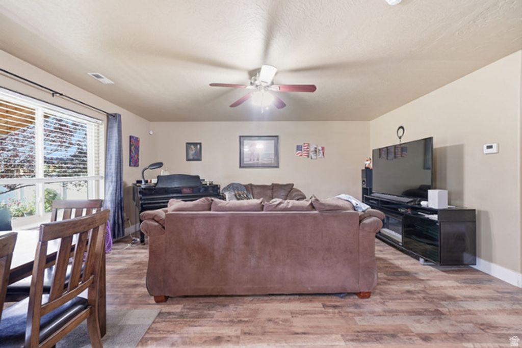 477 N 1790 W, Lindon, UT 84042 — photo 4
