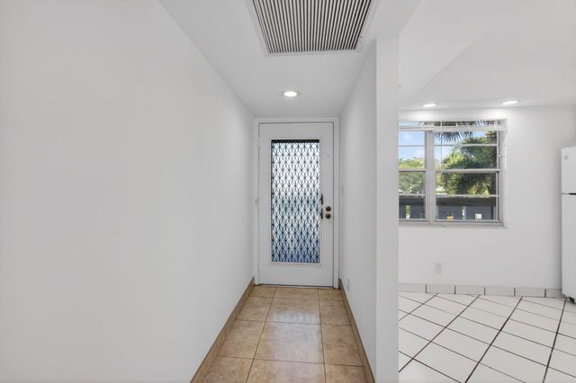 3502 Bimini Lane D-2, Coconut Creek, FL 33066