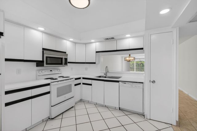 3502 Bimini Lane D-2, Coconut Creek, FL 33066