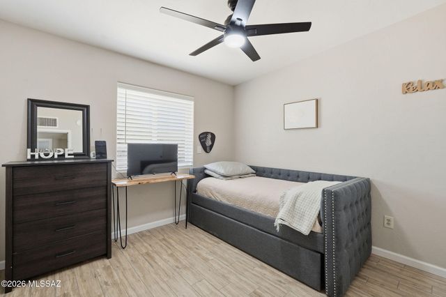 1738 W Pueblo Vista Boulevard, Tucson, AZ 85713