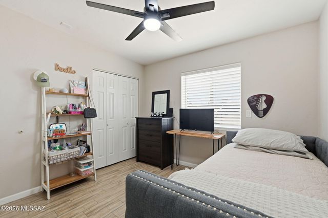 1738 W Pueblo Vista Boulevard, Tucson, AZ 85713