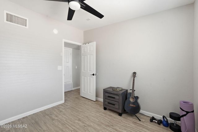 1738 W Pueblo Vista Boulevard, Tucson, AZ 85713