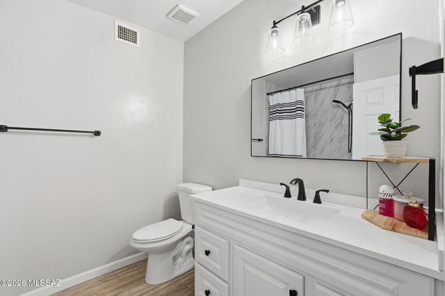1738 W Pueblo Vista Boulevard, Tucson, AZ 85713