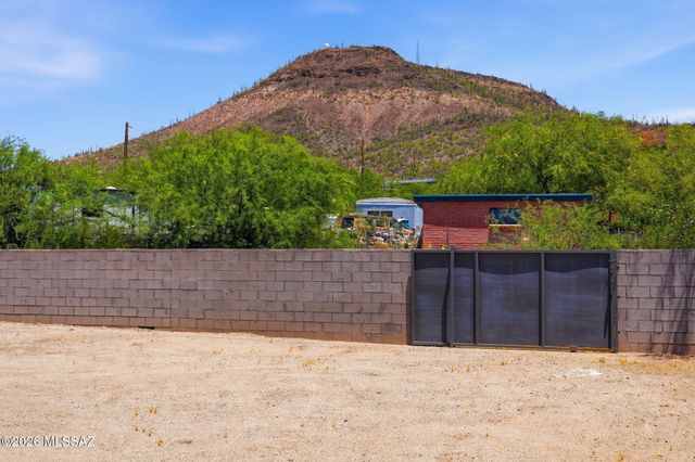 1738 W Pueblo Vista Boulevard, Tucson, AZ 85713