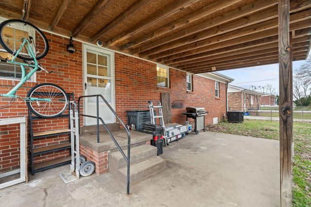 102 Madison Street, Berea, KY 40403