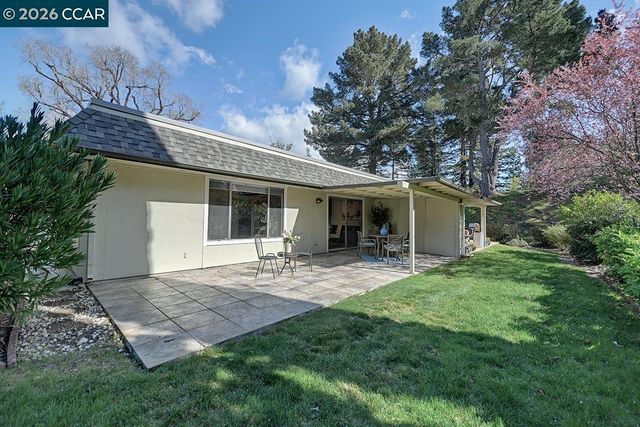 2708 Ptarmigan 2, Walnut Creek, CA 94595