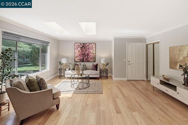 2708 Ptarmigan 2, Walnut Creek, CA 94595