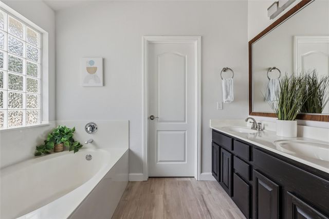 4400 Chickasaw CT, Austin, TX 78749
