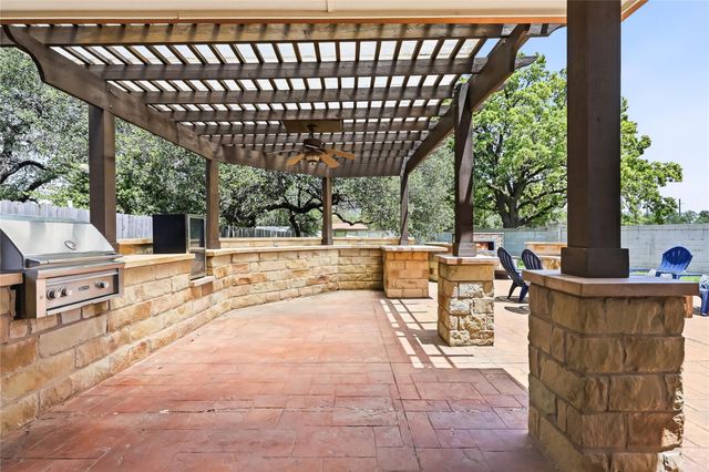 4400 Chickasaw CT, Austin, TX 78749