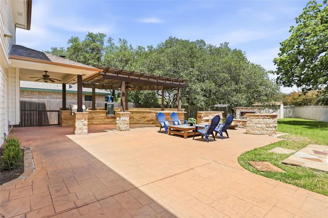 4400 Chickasaw CT, Austin, TX 78749