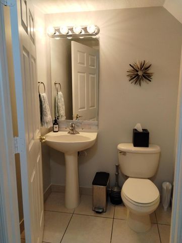 2888 Hidden Hills Road 901, West Palm Beach, FL 33411