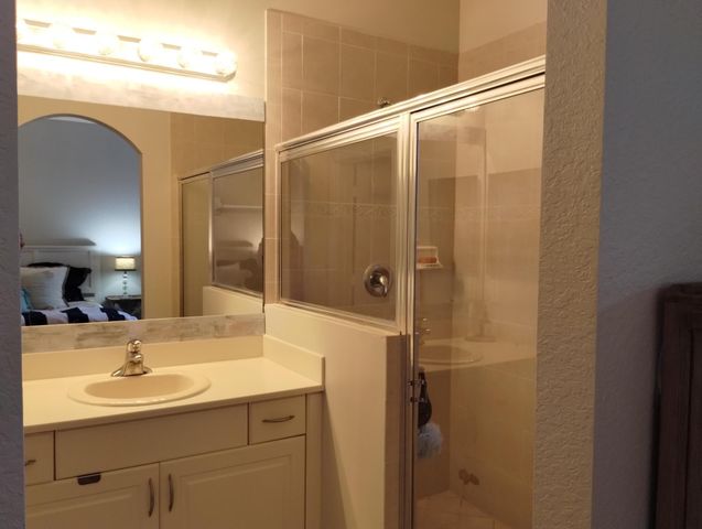 2888 Hidden Hills Road 901, West Palm Beach, FL 33411