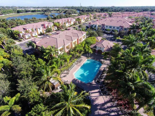 2888 Hidden Hills Road 901, West Palm Beach, FL 33411