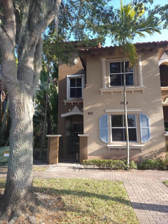2888 Hidden Hills Road 901, West Palm Beach, FL 33411