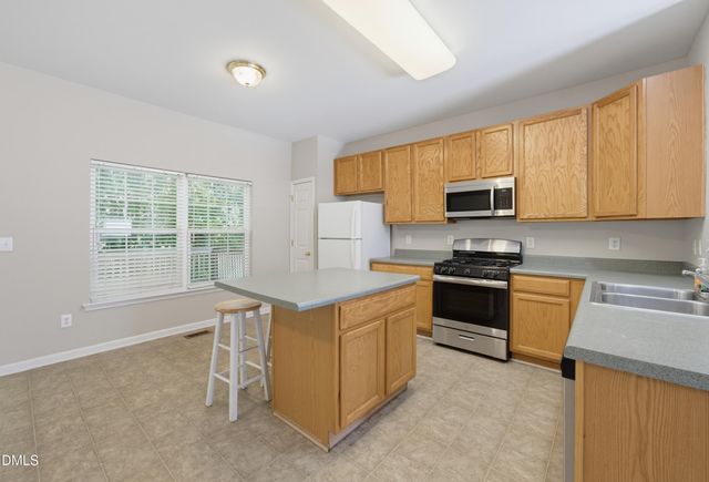 2910 Barrymore Street, Raleigh, NC 27603