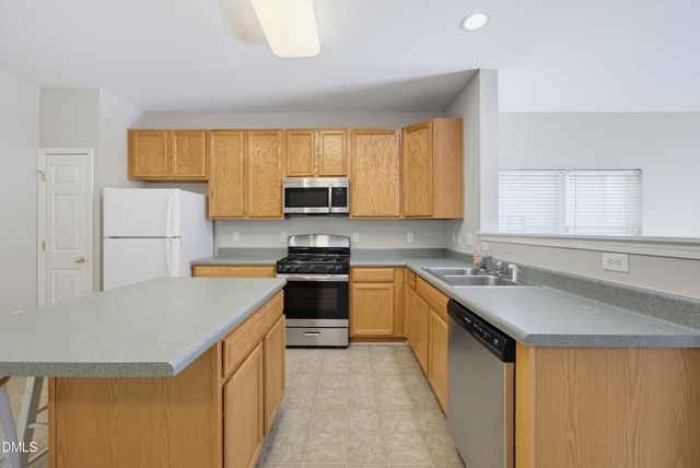 2910 Barrymore Street, Raleigh, NC 27603