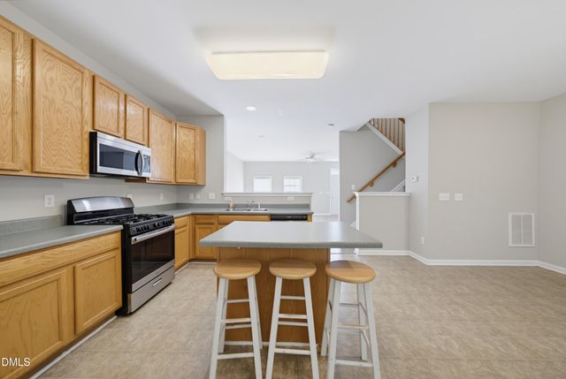 2910 Barrymore Street, Raleigh, NC 27603