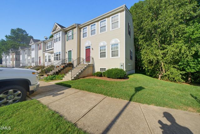 2910 Barrymore Street, Raleigh, NC 27603