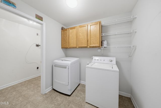 2910 Barrymore Street, Raleigh, NC 27603