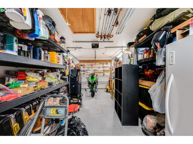 2725 Se 166TH Ave, Portland, OR 97236