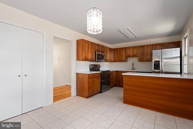 4300 ROBERTS AVE, Annandale, VA 22003