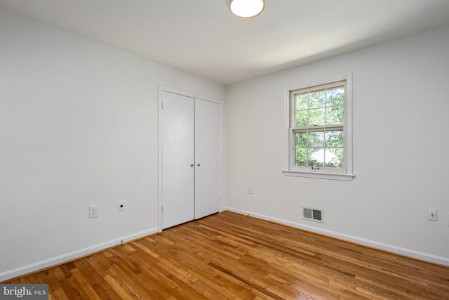 4300 ROBERTS AVE, Annandale, VA 22003