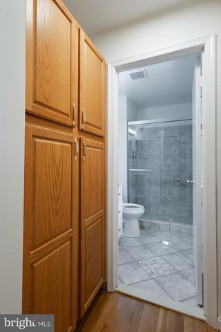 4300 ROBERTS AVE, Annandale, VA 22003