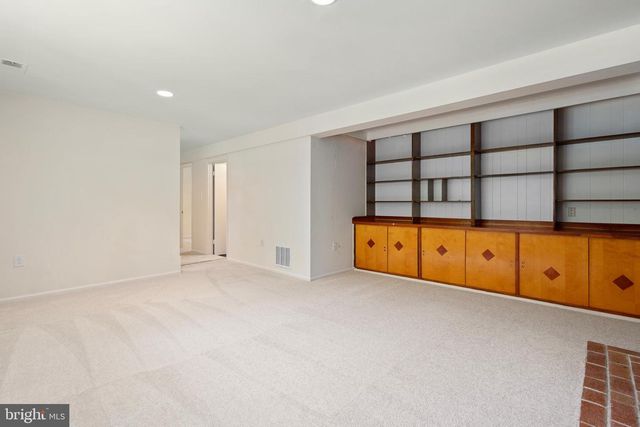 4300 ROBERTS AVE, Annandale, VA 22003