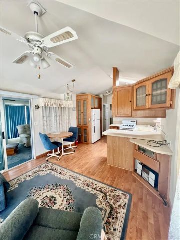 1295 S Cawston 496, Hemet, CA 92545